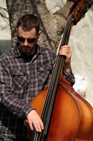 Mark Eagleton performing with Bottom Dwellers at Farm Fresh to You March 2011