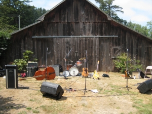 Stage set up at Spu's barn
